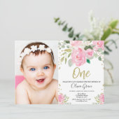 Invitation 1er anniversaire blush rose or floral photo annive (Debout devant)