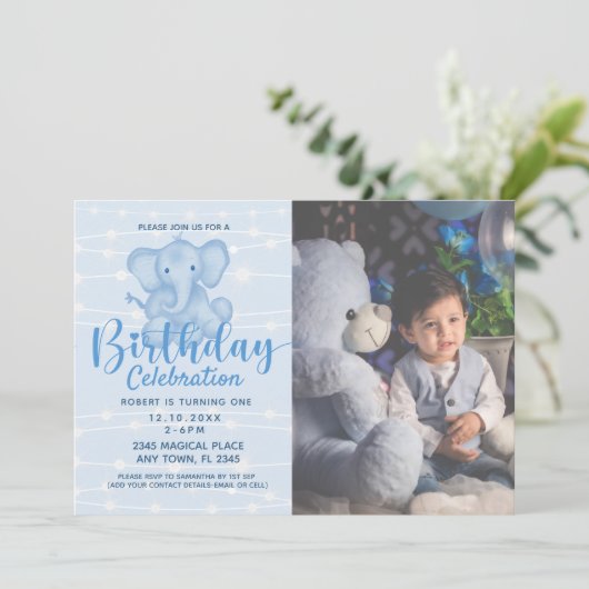 Invitation 1er anniversaire Boy Cute Elephant String Lights (Debout devant)