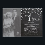 Invitation 1er anniversaire Mariage Chalkboard Black Silver<br><div class="desc">1er anniversaire de Mariage avec photo personnalisée. Chalkboard Invitation Noir et Argent. Chalkboard Black et Silver Parties scintillant Arrière - plan diamant. Confetti en argent. Anniversaire adulte. Fête d'anniversaire d'une femme ou d'un homme. Pour plus de personnalisation, cliquez sur le bouton "Customiser" et utilisez notre outil de conception pour modifier...</div>