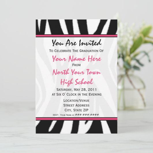 Invitation 2011 d'obtention du diplôme de mode (Debout devant)