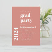 Invitation 2024 Bold Typographie Terracotta Graduation Party (Debout devant)
