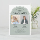 Invitation 2 Diplômés Sage Green Arch Double Graduation (Debout devant)