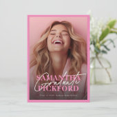 Invitation 2 Photo en face Pink College Graduation Party (Debout devant)