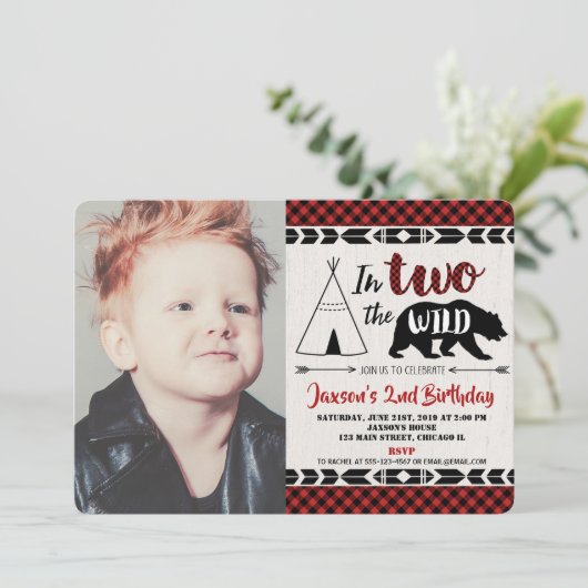 Invitation 2e anniversaire de l'invitation photo garçon sauva (Debout devant)