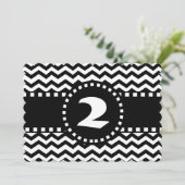 Invitation 2e anniversaire Zig Zag W02B noir et blanc (Debout devant)