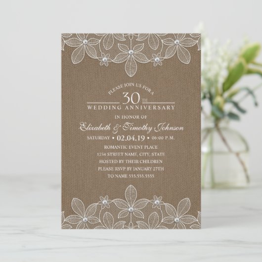 Invitation 30e anniversaire de Mariage Rustic Dark Burlap den (Debout devant)