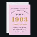 Invitation 30th Birthday 1993 Pink Grey Ajouter un nom Année<br><div class="desc">Pour ceux qui fêtent leur anniversaire, nous avons la carte d'invitation idéale pour la fête d'anniversaire. L'élégant arrière - plan au design doré est simple et chic. Customisez facilement le texte à l'avant et à l'arrière de cette carte d'invitation d'anniversaire en utilisant le modèle fourni. Une partie de la gamme...</div>