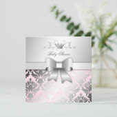 Invitation 311-Damask Shimmer Bow Précieux Baby shower rose (Debout devant)