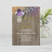 Invitation 40 Anniversaire Rustique - Fleurs violettes Mason  (Debout devant)