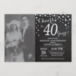 Invitation 40e anniversaire du Mariage Chalkboard noir argent<br><div class="desc">40ème anniversaire de Mariage avec photo personnalisée. Chalkboard Invitation Noir et Argent. Quarante Anniversaire Mariage. Chalkboard Black et Silver Parties scintillant Arrière - plan diamant. Confetti en argent. Anniversaire adulte. Fête d'anniversaire d'une femme ou d'un homme. Pour plus de personnalisation, cliquez sur le bouton "Customiser" et utilisez notre outil de...</div>