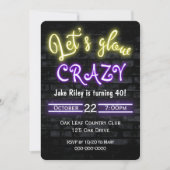 Invitation 40e anniversaire Neon Llow Sign on Brick Wall (Devant)