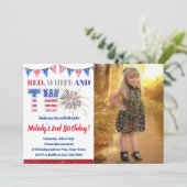 Invitation 4 juillet Blanc rouge et deux fêtards Anniversaire (Debout devant)