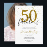 Invitation 50 et Fabulous Gold Black 50th Birthday Photo<br><div class="desc">Cet élégant script chic 50 et fabuleuse invitation d'anniversaire de confetti étoiles or peut être personnalisé avec vos détails de fête d'anniversaire mis dans le texte moderne et photo spéciale au verso. Conçu par Thisisnotme©</div>