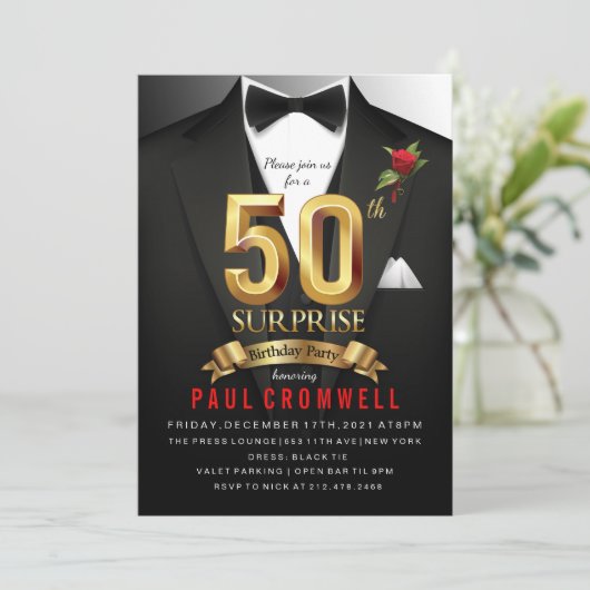 Invitation 50e anniversaire surprise Tuxedo (Debout devant)