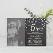 Invitation 5e Anniversaire de Mariage Tableau Noir Argent (Debout devant)