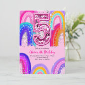 Invitation 5e anniversaire filles Rainbow rose (Debout devant)