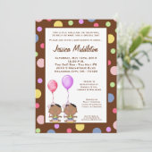Invitation 5x7 African American TWINS Baby Shower (Debout devant)