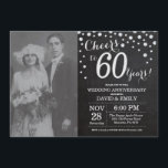 Invitation 60e anniversaire de mariage tableau noir argent<br><div class="desc">60e anniversaire de mariage avec photo personnalisée. Invitation tableau noir et argent. Soixantième anniversaire de mariage. Fond diamant pailleté noir et argent. Confettis argentés. Anniversaire adulte. Fête d'anniversaire homme ou femme. Pour une personnalisation plus poussée, veuillez cliquer sur le bouton "Personnaliser" et utiliser notre outil de conception pour modifier ce...</div>