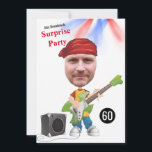 Invitation 60th Mens 🎸 🤣 Rockstar Anniversaire Guitare Funk<br><div class="desc">Bon anniversaire à ma rockstar préférée. Ajoutez votre visage à ce rocher et faites un cadeau amusant. Idéal pour tous ceux qui aiment le rock ‘n roll. #rockstar, #anniversaire, #rockandroll, #drôle, Ajouter Face Rock Star Funny Hommes Guitare Anniversaire Pour de meilleurs résultats : utilisez un portrait de haute qualité. Choisissez...</div>