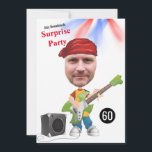 Invitation 60th Mens 🎸 🤣 Rockstar Anniversaire Guitare Funk<br><div class="desc">Bon anniversaire à ma rockstar préférée. Ajoutez votre visage à ce rocher et faites un cadeau amusant. Idéal pour tous ceux qui aiment le rock ‘n roll. #rockstar, #anniversaire, #rockandroll, #drôle, Ajouter Face Rock Star Funny Hommes Guitare Anniversaire Pour de meilleurs résultats : utilisez un portrait de haute qualité. Choisissez...</div>
