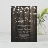 Invitation 65e anniversaire Rustic Wood Party (Debout devant)