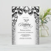Invitation 70e anniversaire Black and White Balloons Party (Debout devant)