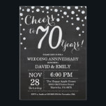 Invitation 70e anniversaire de mariage tableau noir argent<br><div class="desc">70e anniversaire de mariage Invitation tableau noir et argent. Soixante-dixième anniversaire de mariage. Fond de diamant pailleté noir et argent. Confettis argentés. Anniversaire adulte. Fête d'anniversaire pour homme ou femme. Pour une personnalisation supplémentaire,  veuillez cliquer sur le bouton "Personnaliser" et utiliser notre outil de conception pour modifier ce modèle.</div>