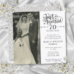 Invitation 70e anniversaire juste marié Mariage photo Carré<br><div class="desc">Personnalisez avec votre photo de mariage préférée et vos détails spéciaux de célébration du 70e anniversaire du mariage en platine dans la typographie chic. Les caractéristiques inverses aiment les confettis de coeur. Conçu par Thisisnotme©</div>