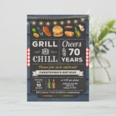 Invitation 70e barbecue Grill and Chill Anniversaire Invitati (Debout devant)