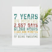 Invitation 7 années de 7ème d'anniversaire de garçon (Debout devant)