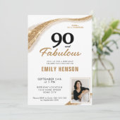 Invitation 90 and Fabulous Gold 90th Birthday (Debout devant)