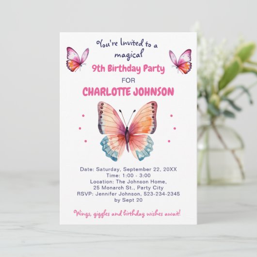 Invitation 9e anniversaire pour fille avec de beaux papillons (Debout devant)