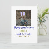 Invitation À 10 ans d'anniversaire de mariage violet doré (Debout devant)