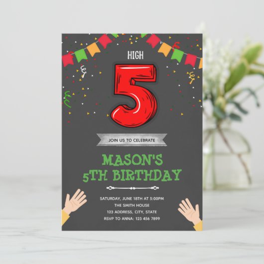 Invitation à cinq ans (Debout devant)