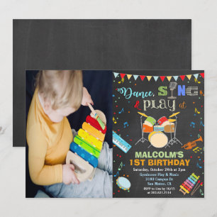 Invitation à la craie d'anniversaire de musique po