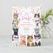 Invitation à la fête d'anniversaire de chaton, Let (Debout devant)