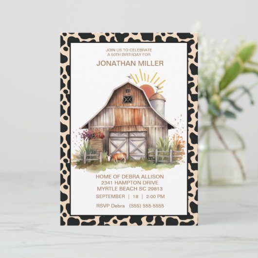 Invitation à la fête d'anniversaire de la vache de (Debout devant)