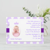 Invitation à la fête d'anniversaire de Lavender et (Debout devant)