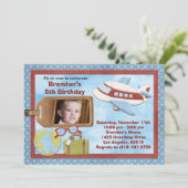 Invitation à la fête d'anniversaire de l'avion (Debout devant)