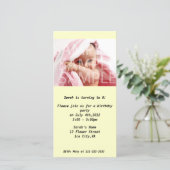 Invitation à la fête d'anniversaire de l'enfant (Debout devant)