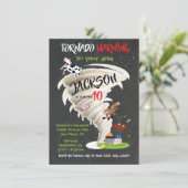 Invitation à la fête d'anniversaire de Tornado (Debout devant)