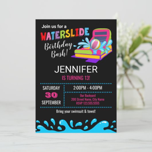Invitation à la fête d'anniversaire de Waterslide (Debout devant)