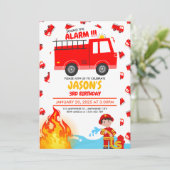 Invitation à la fête d'anniversaire du camion d'in (Debout devant)