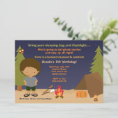 Invitation à la fête d'anniversaire du camping (Debout devant)