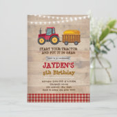 Invitation à la fête d'anniversaire du tracteur ro (Debout devant)