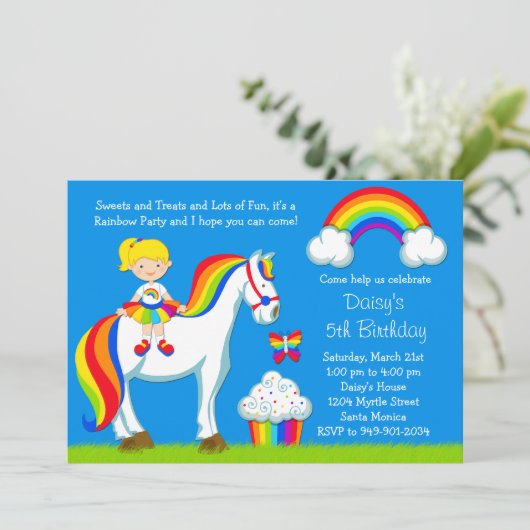 Invitation à la fête d'anniversaire Rainbow (Debout devant)