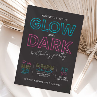 Invitation à la fête d'anniversaire sombre