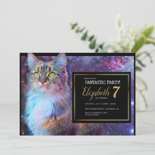 Invitation à la fête du chat violet spatial (Debout devant)