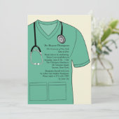Invitation à la graduation verte de Médicale Scrub (Debout devant)