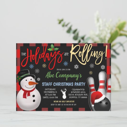 Invitation à la partie de bowling de Noël, fête de (Debout devant)
